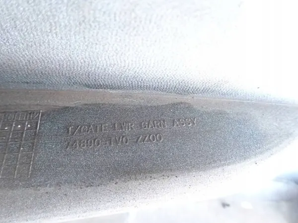 Moldura de maletero Honda OE 74890-tv0-zz00 Usado image 8
