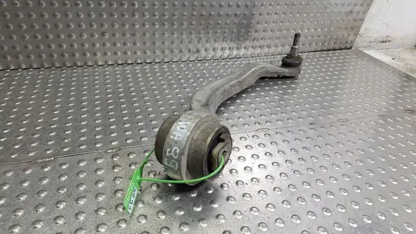 Braccio di controllo anteriore destro inferiore VW Passat B5 Audi A4 B5 A8 D2 OEM image 2