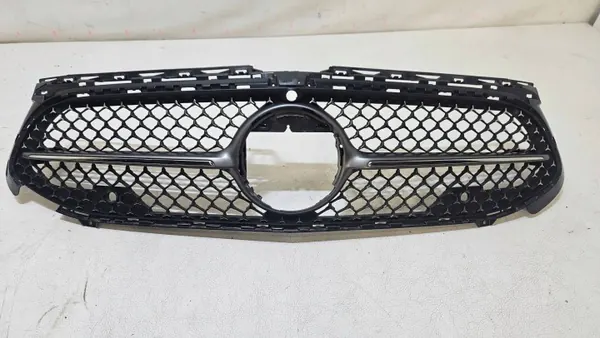 Rejilla Mercedes Clase A W177 OEM A177888830 image 2