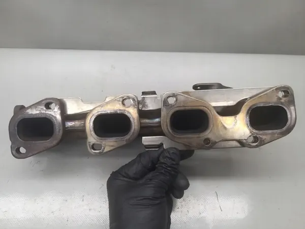 Coletor de escape W205 C220 2.2 CDI A6511400909 image 10