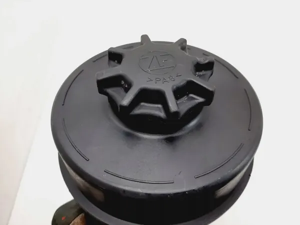 Réservoir de liquide de direction OEM MAM52918 pour Iveco Daily image 5