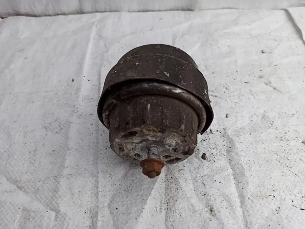 Volkswagen Motorlager 4F0199382BK image 3