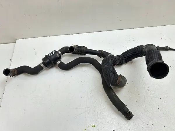 2007 Audi A4 S4 B7 8E 8H Jäähdytyslinja 8E0121070B image 5