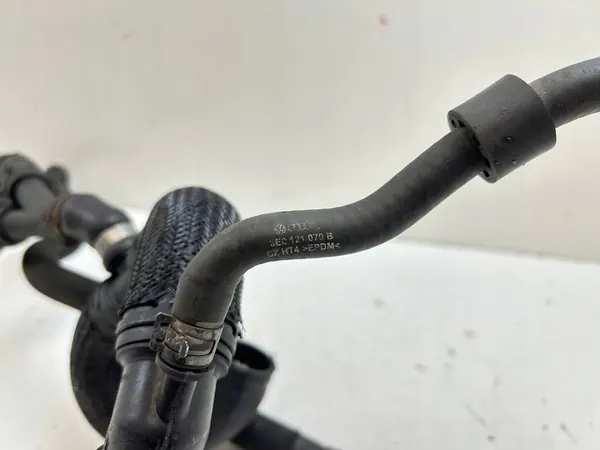 2007 Audi A4 S4 B7 8E 8H Jäähdytyslinja 8E0121070B image 7