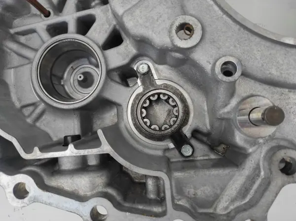 Getriebegehäuse Nissan OE C087342281XE1A Gebraucht image 4