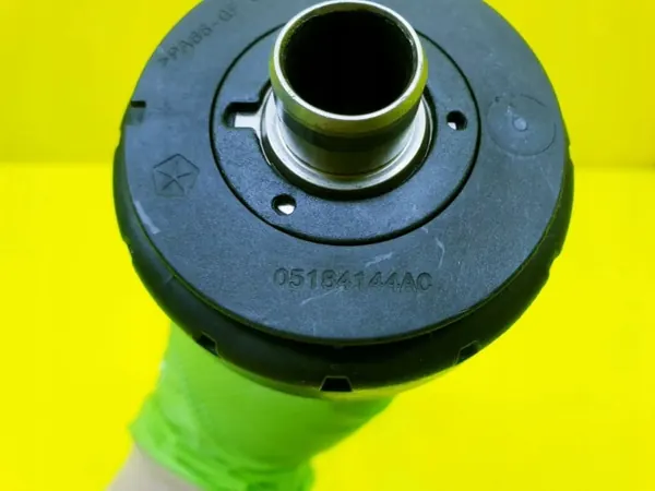 Nockenwelle Einlass OEM 327331RH für Maserati 3.0L image 10