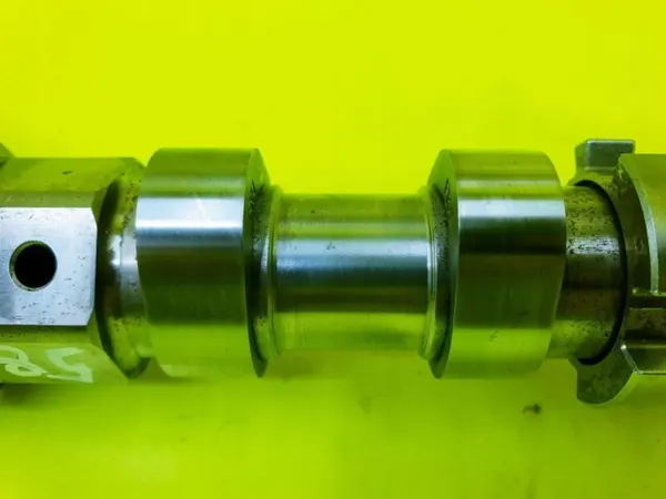 Nockenwelle Einlass OEM 327331RH für Maserati 3.0L image 4