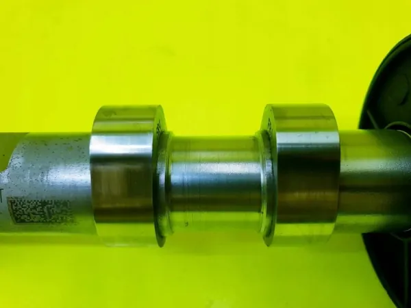 Nockenwelle Einlass OEM 327331RH für Maserati 3.0L image 6
