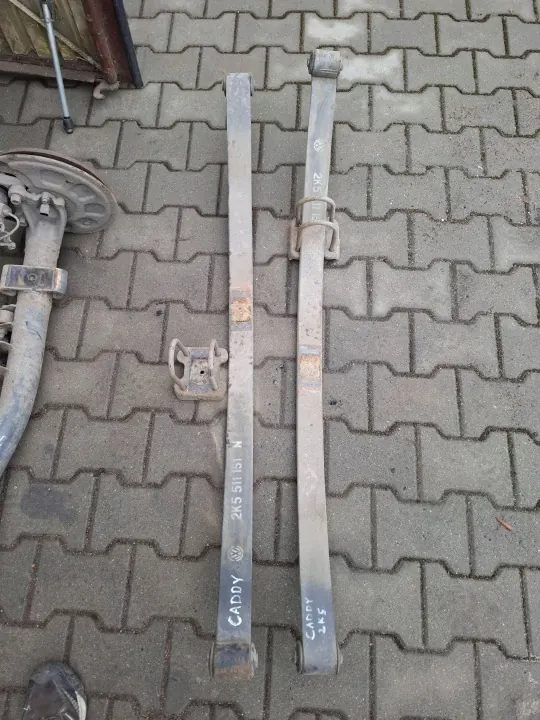 Hinterfeder OEM 2K5511151N für Volkswagen Caddy image 2