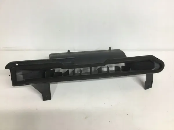 Audi A4 B6 Cabrio ilmanpoistokaite OEM 8H1858431 image 2