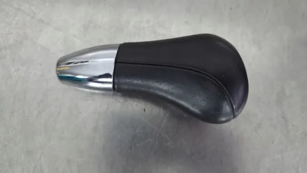 Pomo de mudanças Mercedes OEM CCU1497 - Couro image 4