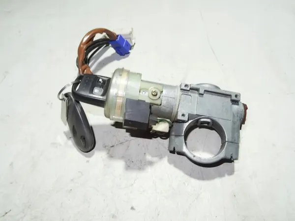 Zündschalter Subaru Forester OEM X1T26171 image 2