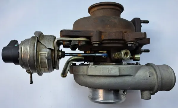 Turbo OEM 5801894252 para Iveco Daily 3.0HPI image 5