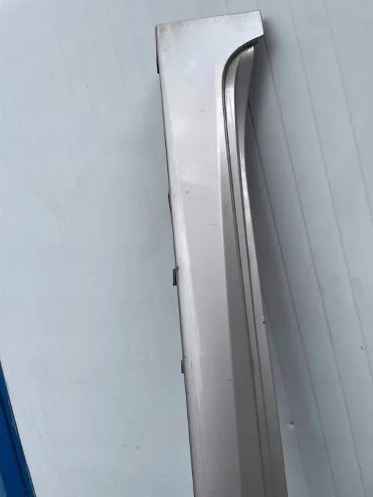 OEM 75850-33130 Oikea kynnyssuoja Toyota Camry image 3