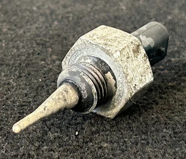 Luchttemperatuursensor OEM CZUJNIK TEMPERATURY POWIETRZA Mercedes Actros MP4 image 3