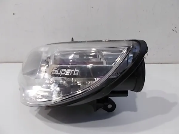 SKODA SUPERB II 08-13 VASEN AJOVALON LINSSI image 4