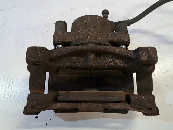 Etumma oikea jarrusatula Volvo S60 II 8603757 image 6