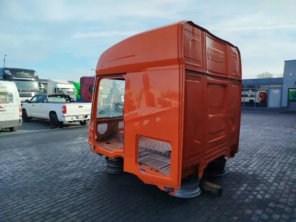 Cabina DAF NGD XG OEM KABINA XG - Estado Usado image 5