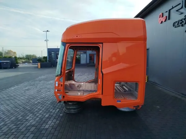 Cabina DAF NGD XG OEM KABINA XG - Estado Usado image 6