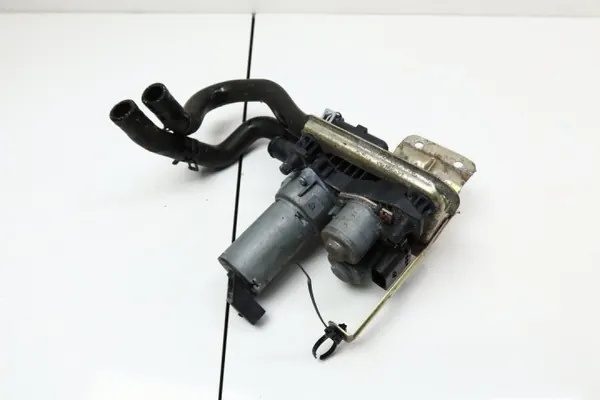 Soupape d'eau Mercedes W220 OEM 2208300084 - Occasion image 2