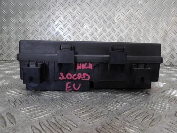Zekeringkast Jeep Grand Cherokee WK2 OEM P68242818AC image 5