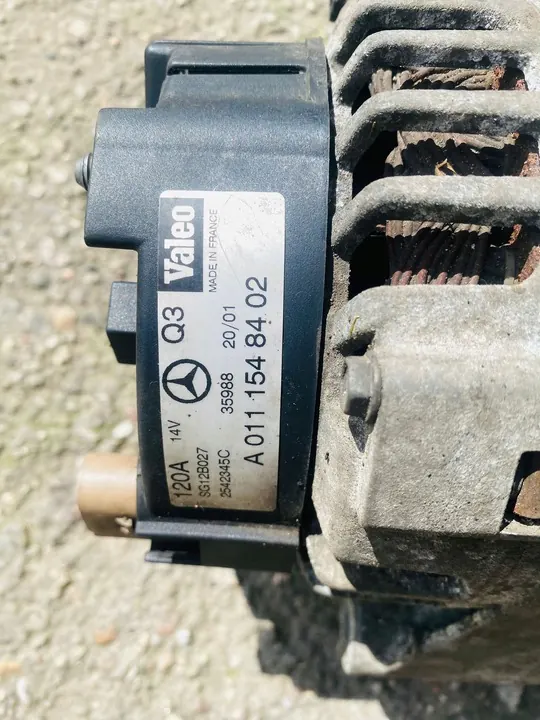 Vaihtovirtageneraattori Mercedes W203 A0111548402 image 2