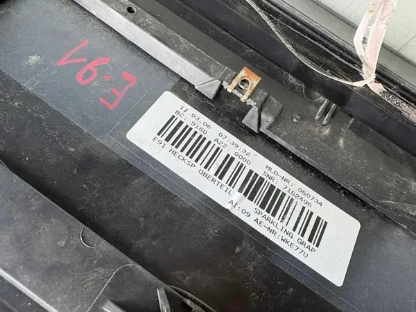 Spoiler de hayon BMW OEM 050734 pour Série 3 E90/E91 image 3