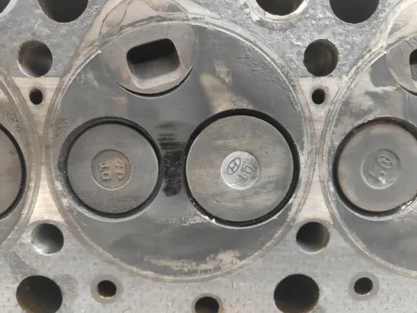 Culasse OEM 2200042A20 pour Kia K2500 image 9