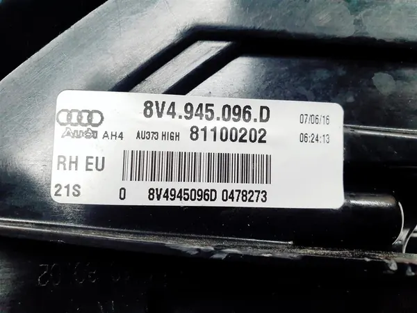 AUDI A3 8V 12r+ Luz Trasera LED Derecha OEM image 8