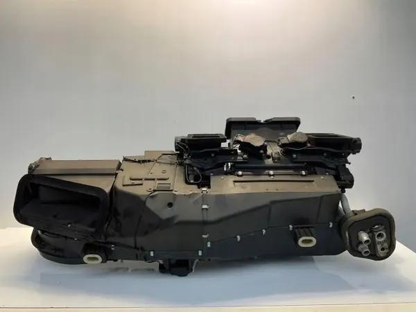Calefactor Mercedes-Benz OEM A2118300462 - Usado image 6