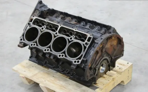 Dodge 5.7 HEMI V8 motorblock OEM 53021318DL image 4