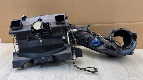 Verwarmingsventilator OEM A9068300098 Sprinter 906 image 2