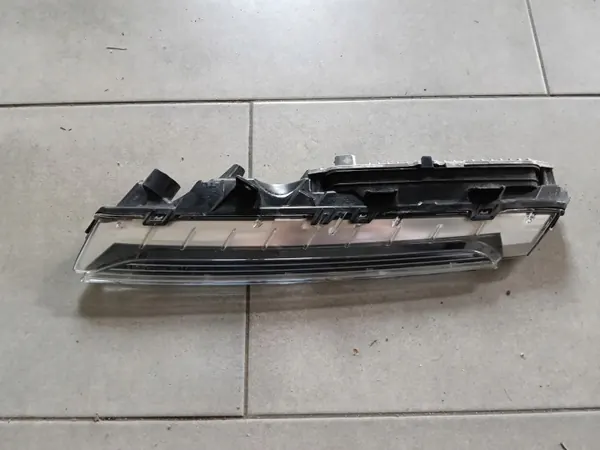 Clignotant LED Porsche Cayenne III OEM 9Y0941181B image 2