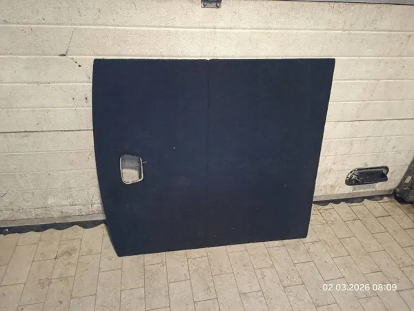 Alfombrilla de maletero Jaguar I-Pace OEM J9D31350AB image 2