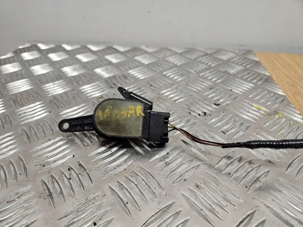 Jaguar XK XKR Strålkastarnivåsensor OEM 6PM008161-43 image 2