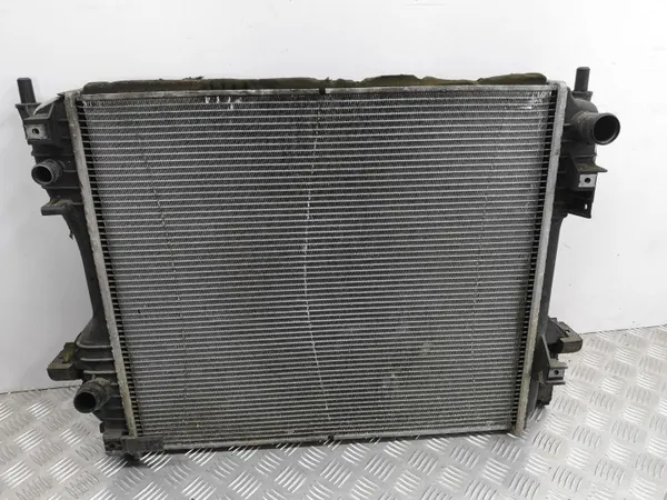 Radiateur d'eau Jaguar XF 2.7 OEM 4R838005BE image 2