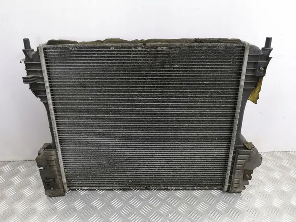 Radiateur d'eau Jaguar XF 2.7 OEM 4R838005BE image 8