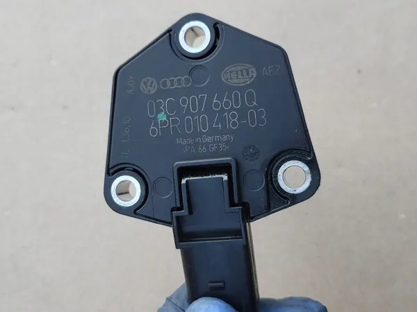 Öljyntasotunnistin Audi VW Porsche 3.0 TDI CDU OE image 5