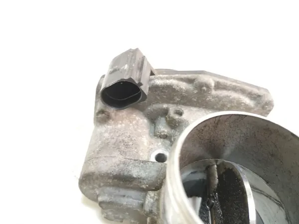 KIA Sportage 2016 Drosselklappe image 3