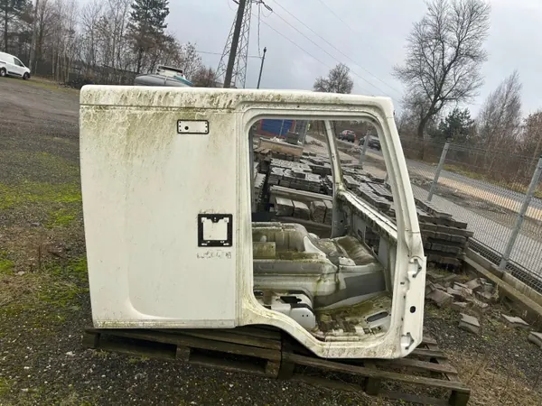 Renault D Wide Kabine OEM KABINA RENAULT D WIDE image 5