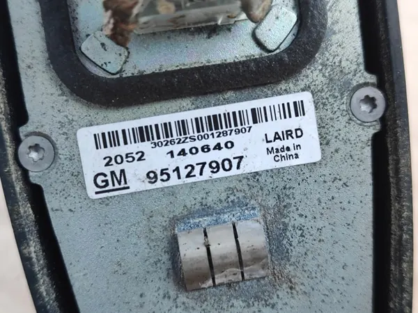 Opel Mokka dakantenne OEM 95127907 - Gebruikt image 5