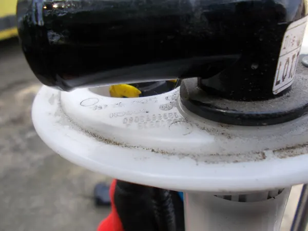 Polttoainepumppu BOXER JUMPER DUCATO 2.2 HDI OEM 1398859080 image 4