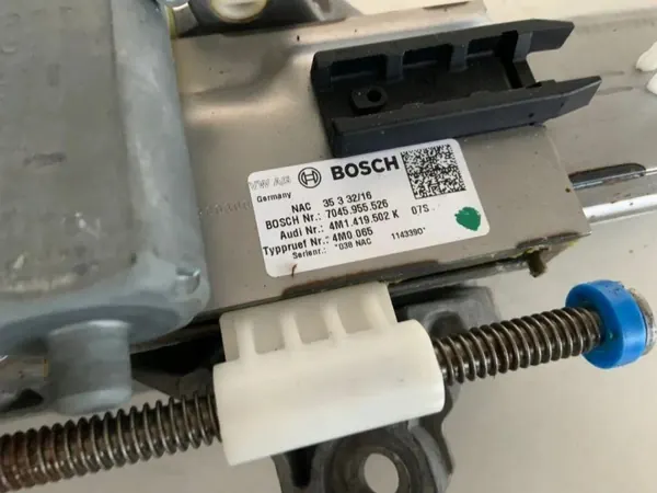 Käytetty ohjausmekanismi OEM 4M0907705A Audi Q7 image 8