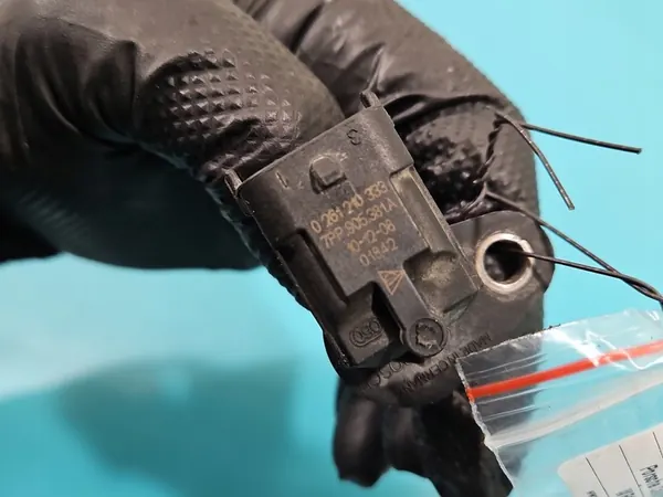 Vevaxel Positionssensor Porsche Cayenne II 0261210333 image 5