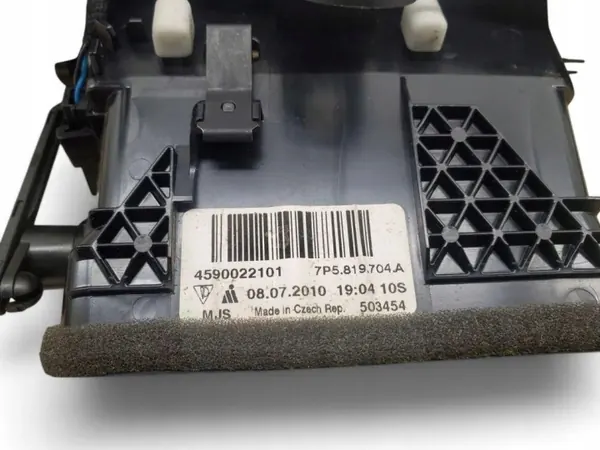 Porsche Cayenne dashboardroosters OEM 7P5819704A image 3