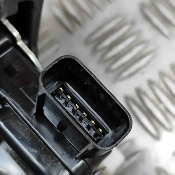 SSANGYONG KORANDO Bakluckslås Motor OEM 7141036000 image 6