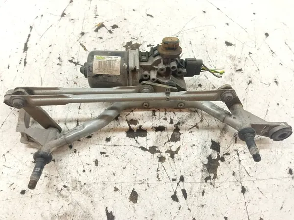 Etupyyhkijän mekanismi Renault Clio IV (2012-2019) OEM 28800452R image 3