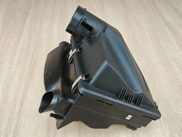 Luchtfilterhuis OEM 8580427 voor BMW 2.0D image 3