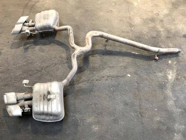Avgassystem Dämpare OEM 3Q5253611BA VW Arteon 2.0 image 4
