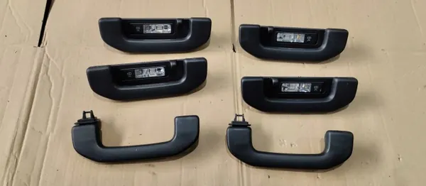 Set Asidero Mercedes V-Class W447 OEM A0009061035 image 2